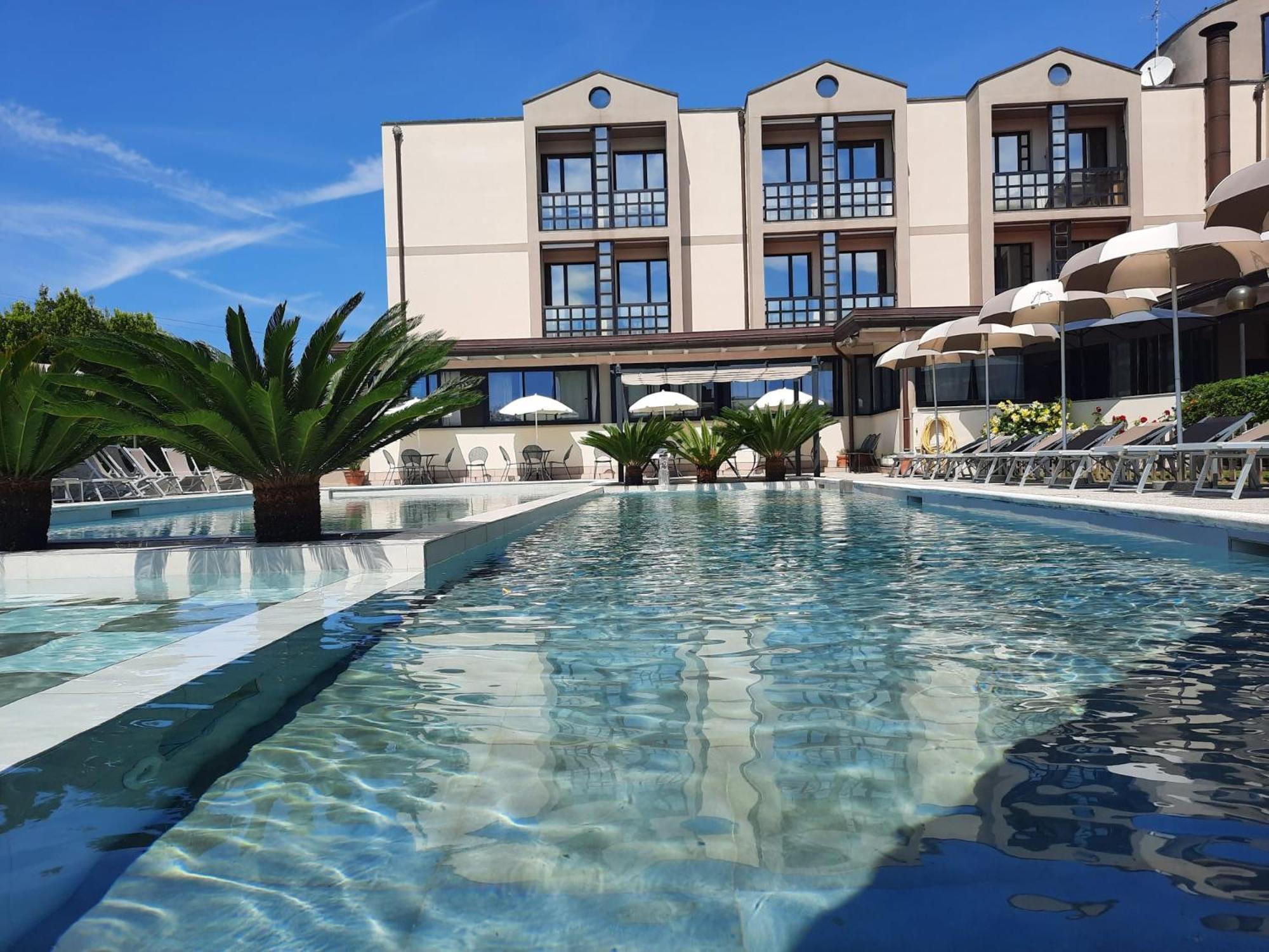 River Park Hotel Ameglia Exterior foto
